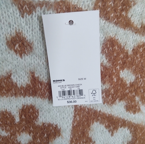 NEW sweater by SO - Picture 3 of 4